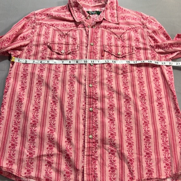 Crux British brand shirt - Picture 2 of 9